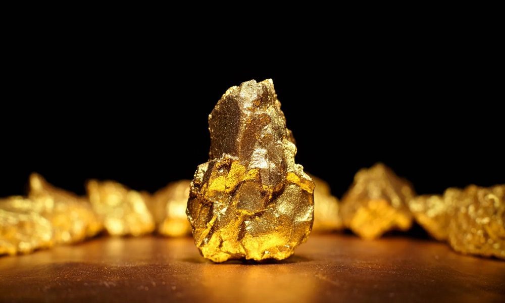الذهب يتجه صوب أدنى مستوى في 7 أشهر