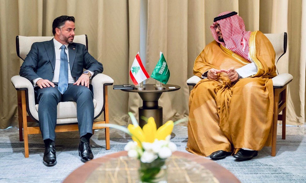 سلام التقى نظيره السعودي: لإعادة إحياء العلاقة بين البلدين