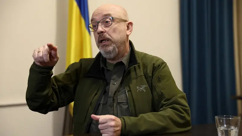 وزير الدفاع الأوكراني: قد نحقق خرقاً خلال الصيف