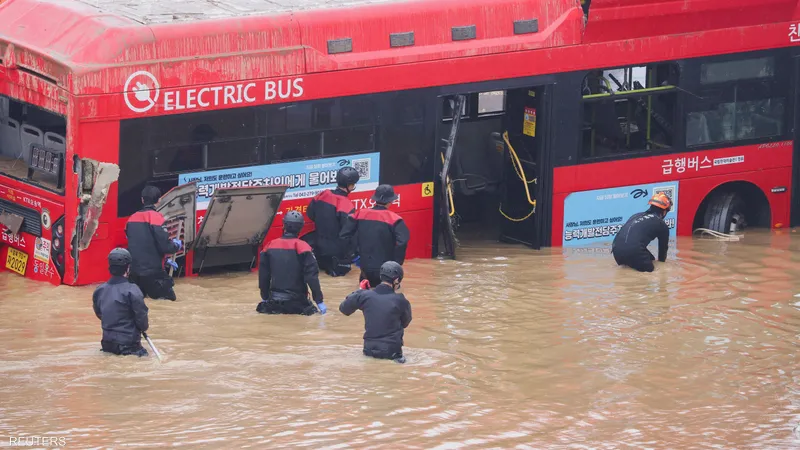 فيضانات توقع 33 قتيلا في كوريا الجنوبية