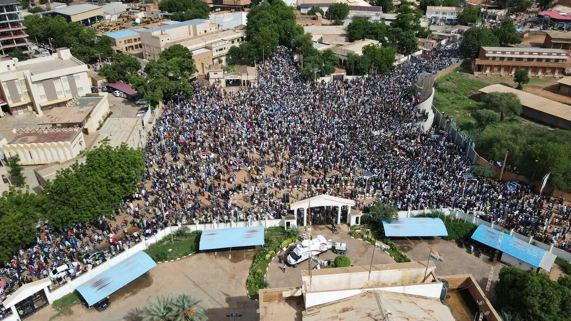 النيجر.. متظاهرون يطالبون بخروج كل القوات الفرنسية