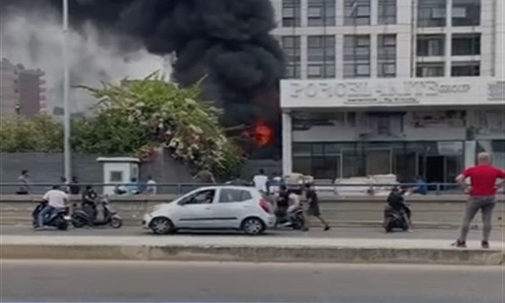 بالفيديو: حريق كبير في الجناح
