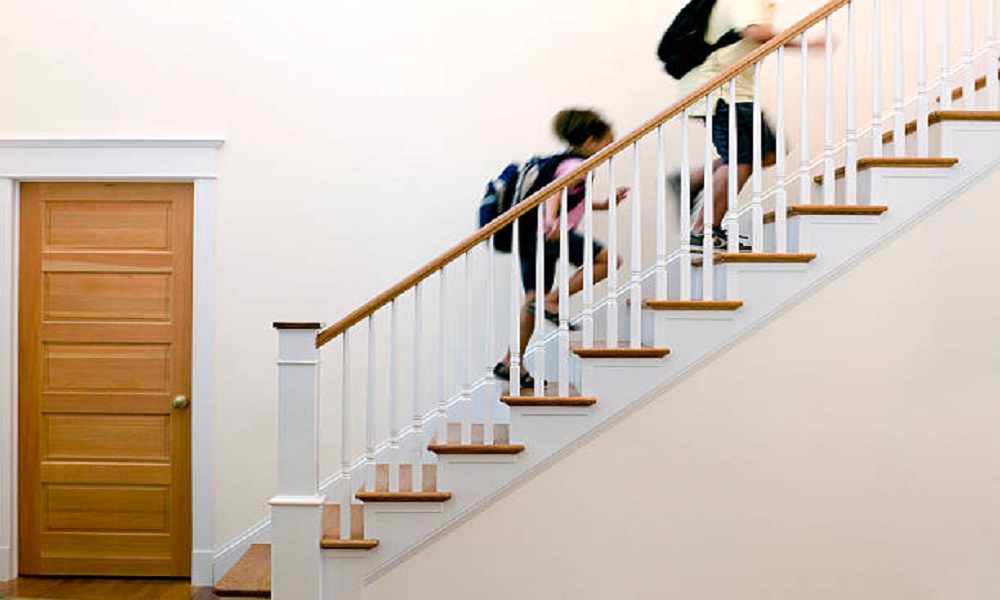 صعود السلالم يقلل خطر الإصابة بـ10 سرطانات خطيرة