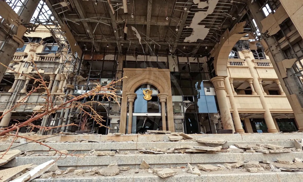 بالصور: تدمير القصر الرئاسي في الخرطوم!