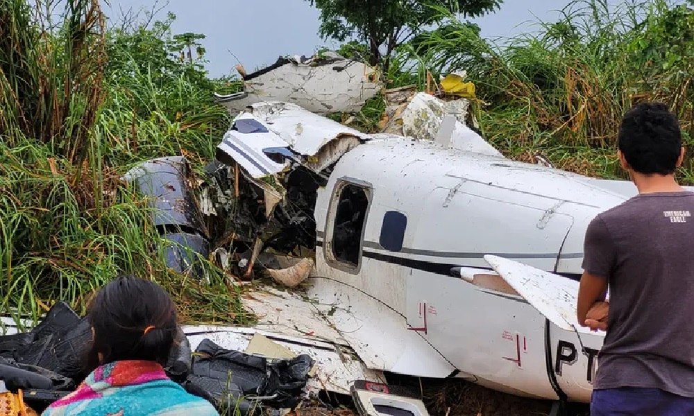 مقتل 14 شخصًا جراء تحطم طائرة في البرازيل