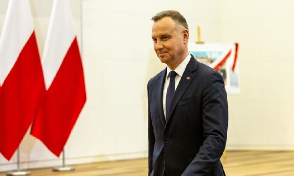 رئيس بولندا: لن نزود أوكرانيا بأسلحة حديثة