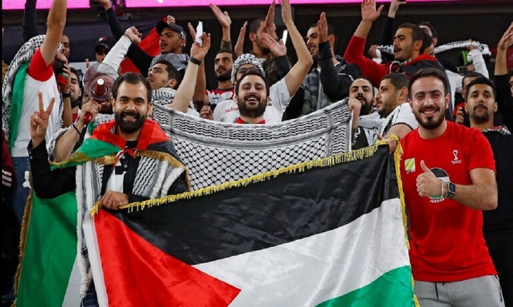 الاتحاد الإنجليزي لكرة القدم يحظر رفع أعلام إسرائيل وفلسطين