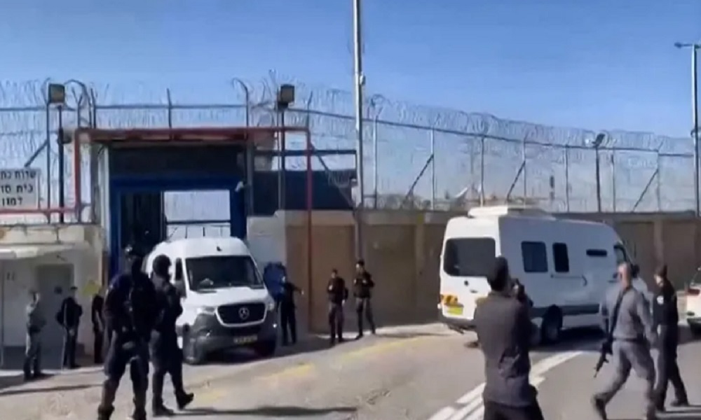 الإفراج عن 39 رهينة فلسطينية من السجون إسرائيلية!