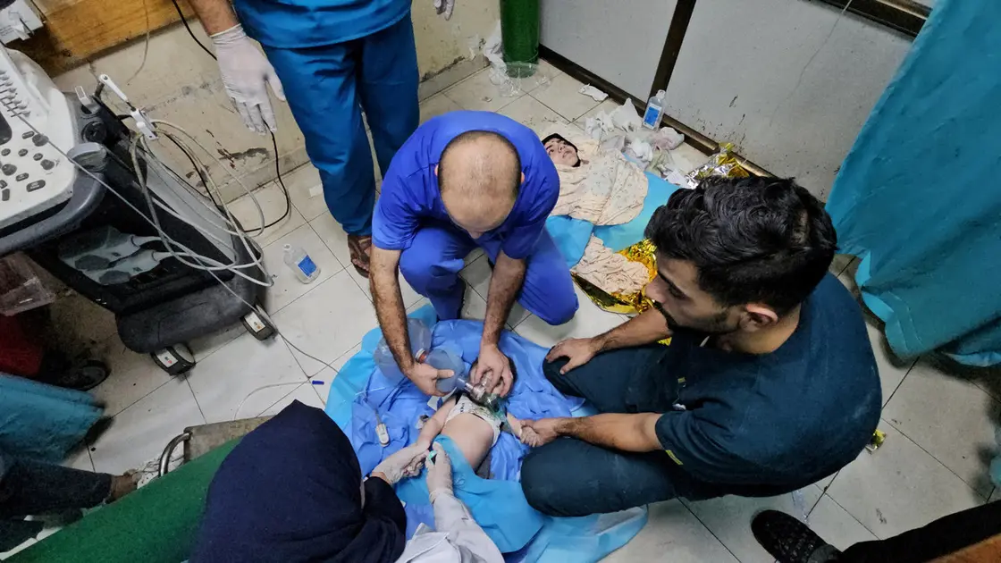 عمليات قيصرية بلا تخدير.. هذه معاناة الحوامل في غزة