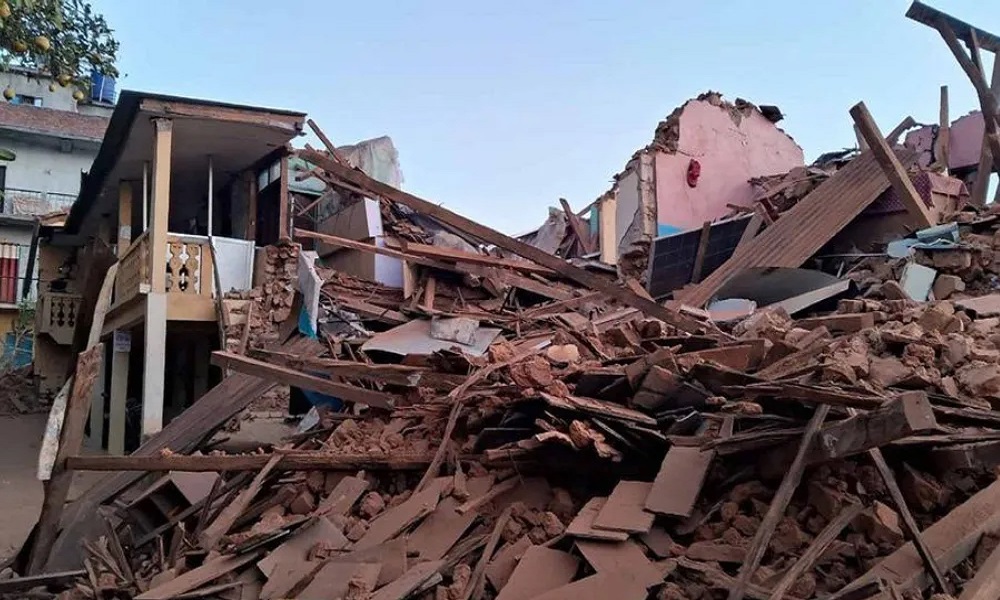 زلزال نيبال العنيف: قتلى ومنازل مدمّرة!