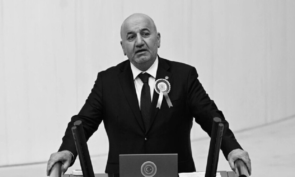وفاة نائب تركي تعرض لنوبة قلبية أمام البرلمان