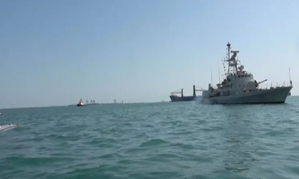 إيران تنفي اتهاما أميركيا بمهاجمة سفينة قرب الهند
