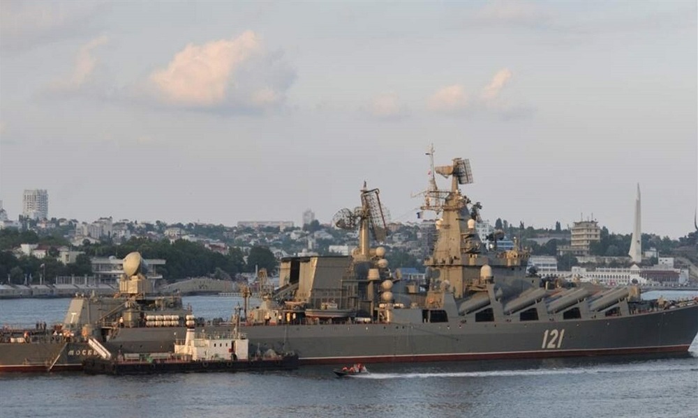 أوكرانيا تعلن تدمير سفينة حربية روسية في البحر الأسود
