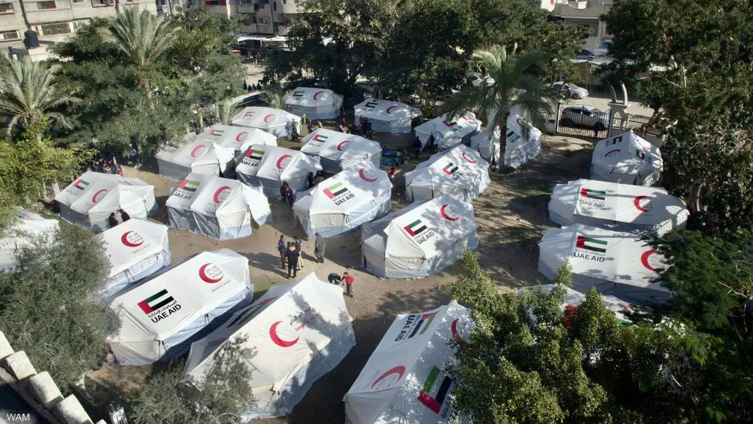 الهلال الأحمر الإماراتي يقدم مساعدات لغزة