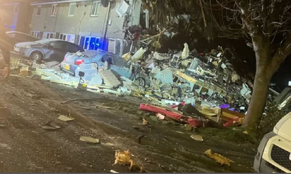بالفيديو: انفجار قوي في أدنبرة باسكتلندا