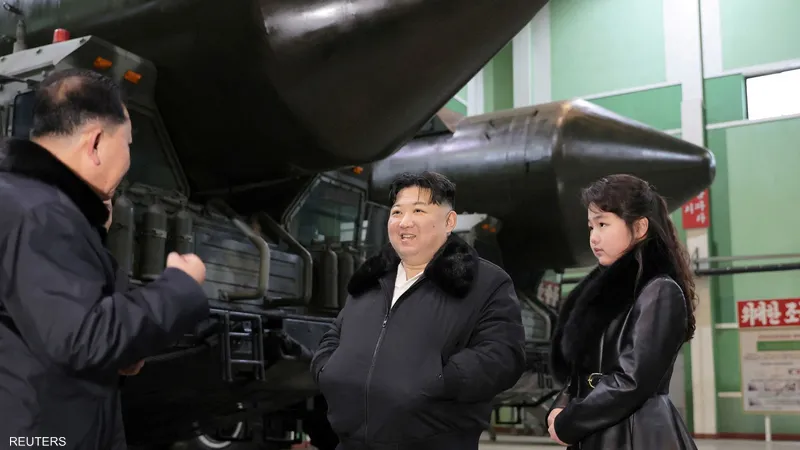 كيم جونغ أون يأمر بتعزيز إنتاج مركبات إطلاق الصواريخ