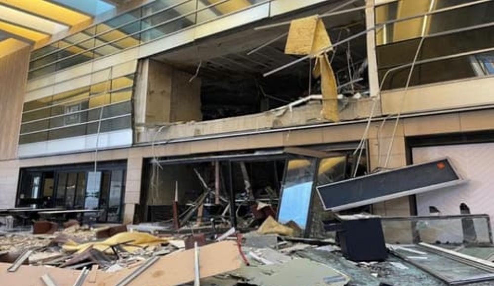 إنفجار داخل مطعم في أسواق بيروت! (صورة)