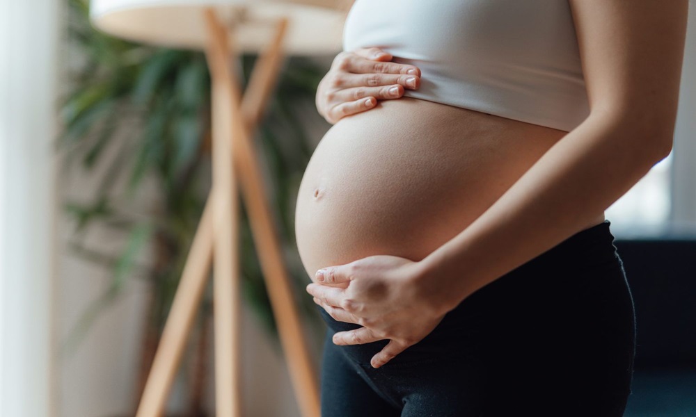هل يؤثر الحمل الخارجي على فرص الحمل مستقبلا؟