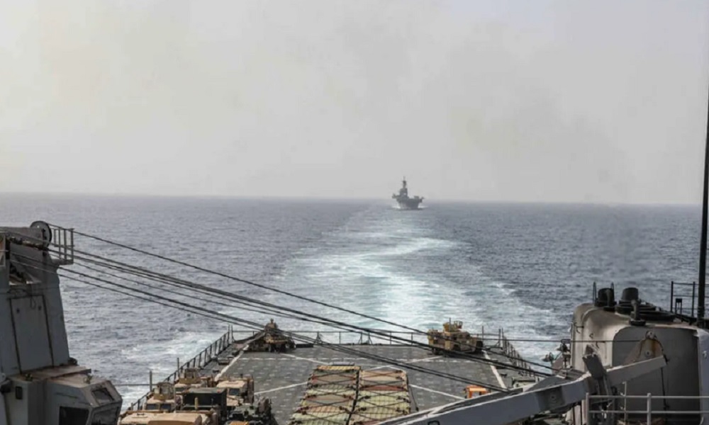 واشنطن: الحوثي أصاب سفينة بريطانية وأسقطنا له 6 مسيّرات