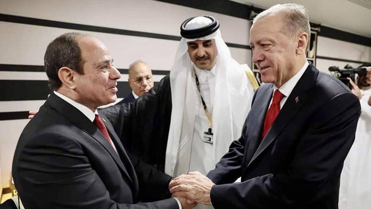 العلاقات الثنائية بين السيسي وأردوغان وزيارة في نيسان