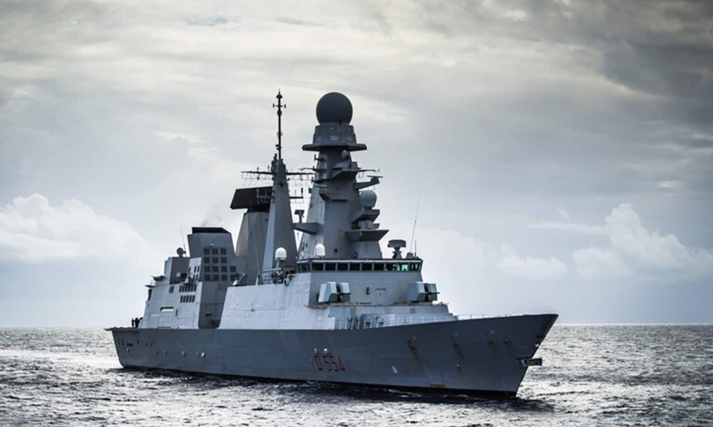إسبانيا ترفض رسو سفينة تحمل أسلحة إلى إسرائيل