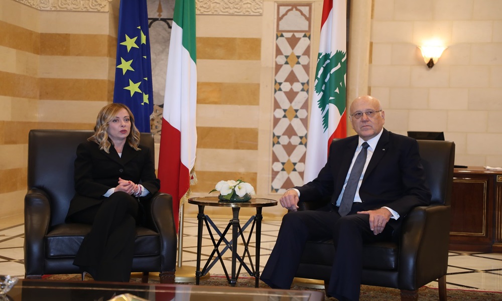 ميقاتي لميلوني: لبنان ملتزم بتنفيذ القرارات الدولية