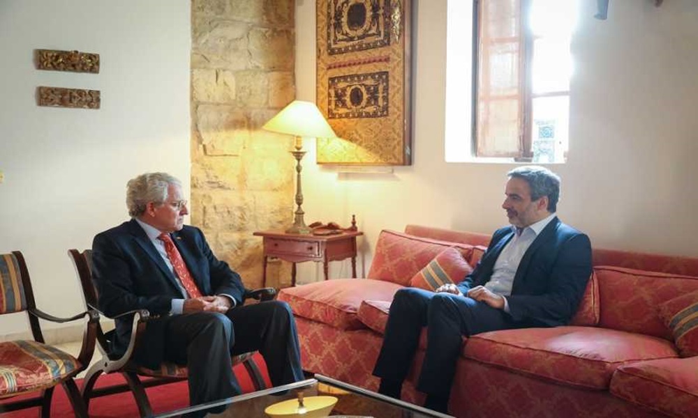 تطورات لبنان والمنطقة بين معوض وسفير اسبانيا