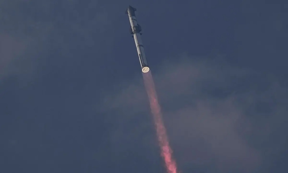 فقدان صاروخ شركة “سبيس إكس” العملاق!