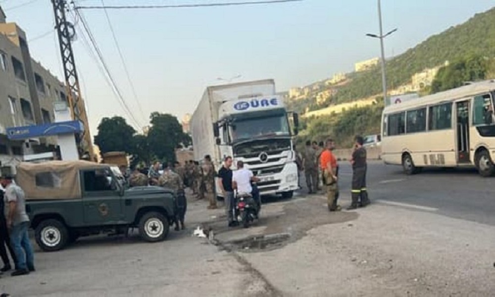طرقات لبنان مُشرّعة أمام شاحنات السلاح المهرَّب