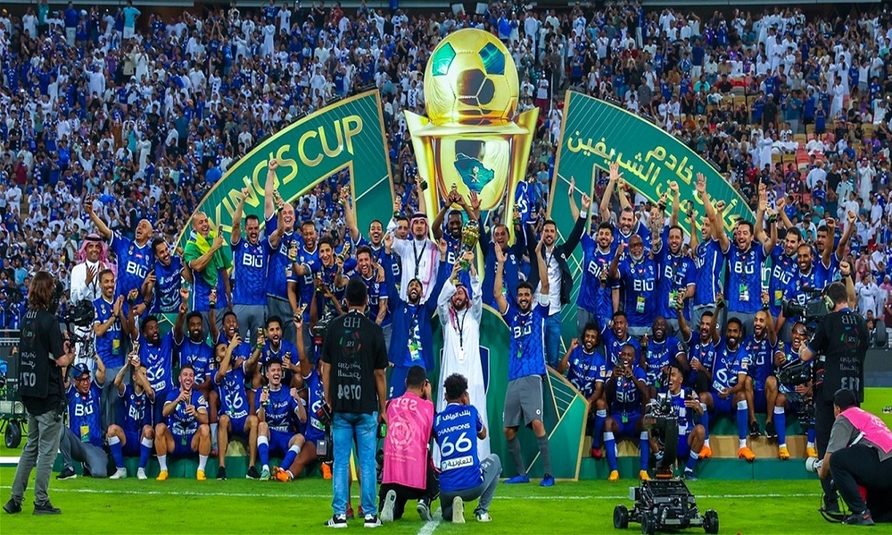 الهلال يتوّج بكأس خادم الحرمين الشريفين