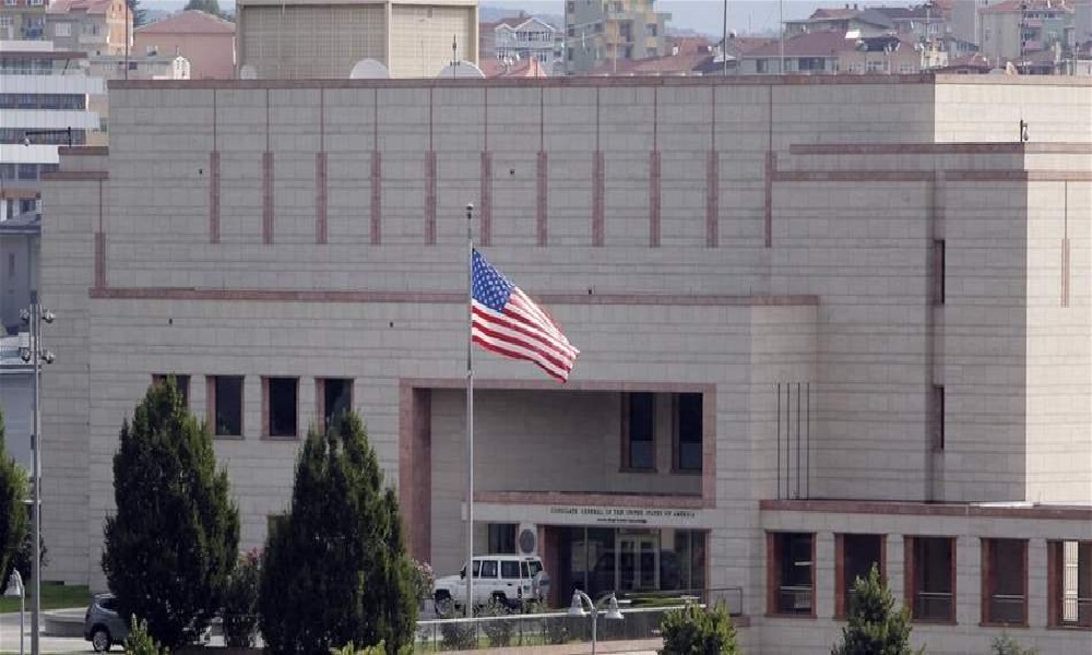 خاص IMLebanon: الجيش يشتبه باختباء أحد مهاجمي السفارة الأميركي داخل مبنى مجاور!