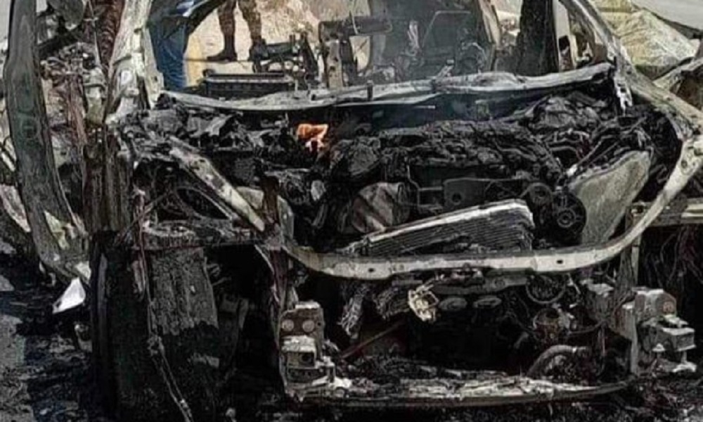قتيلان لـ “الحزب” في غارة على طريق دمشق-بيروت