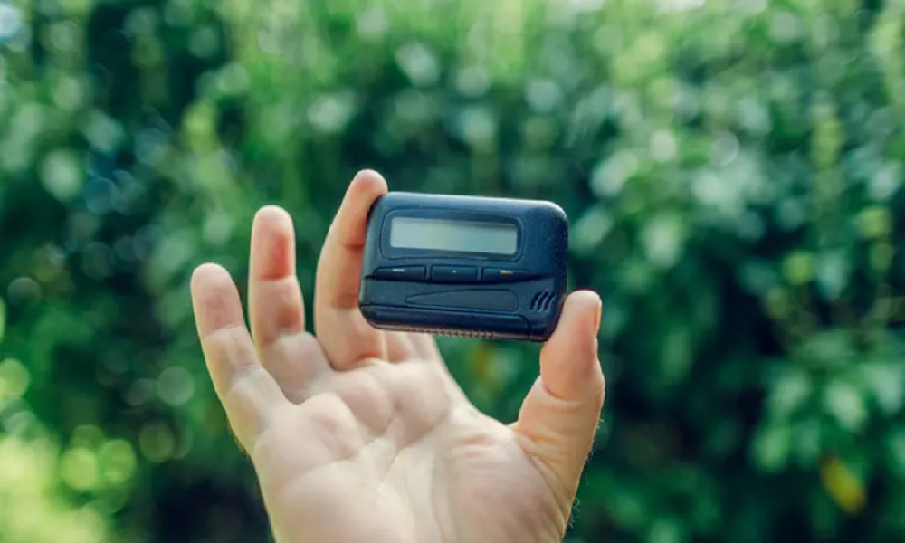 بعد تفجيرات الـ pagers… إيران تحظر أجهزة الاتصال