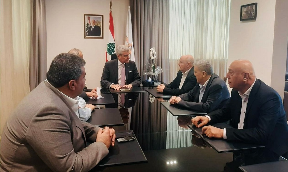 عيسى الخوري تابع العلاقات مع هنغاريا وملف الأجور