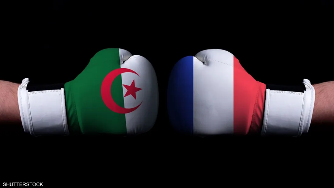 بعد قرار الترحيل.. فرنسا تتوعد الجزائر بـ”رد قوي”