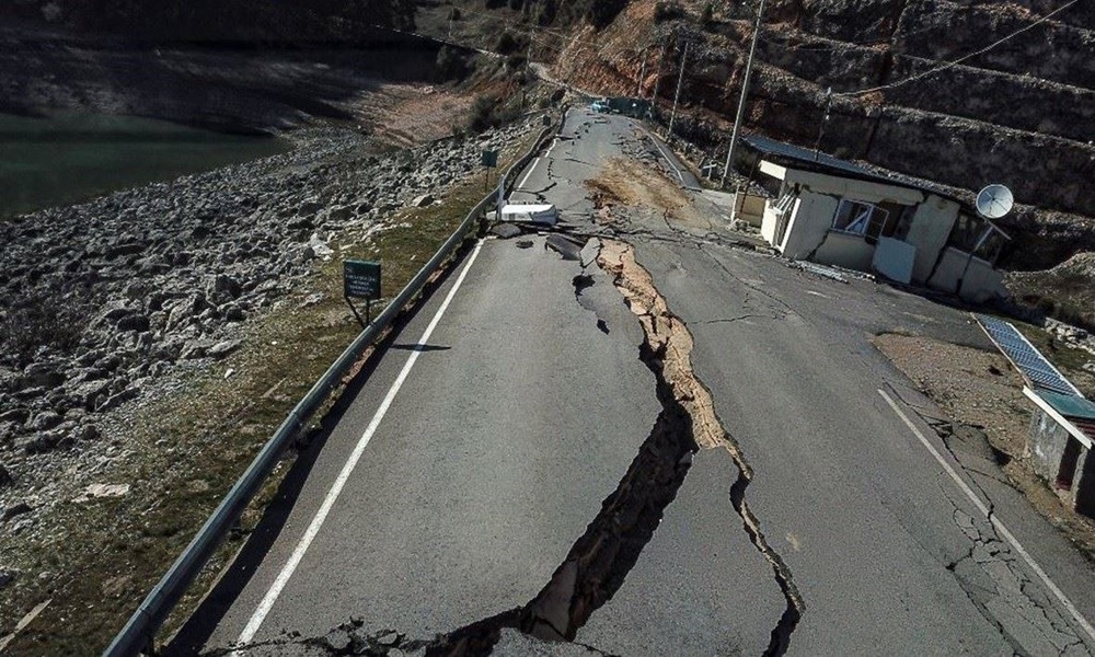 زلزال قوي يهزّ وسط بيرو