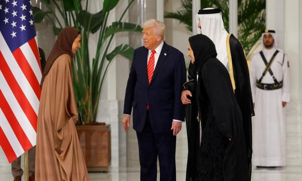 ترامب يصل إلى أبوظبي في ختام جولته الخليجية