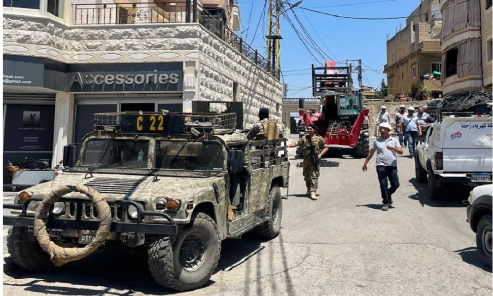 كهرباء زحلة أزالت التعديات بمواكبة الجيش اللبناني