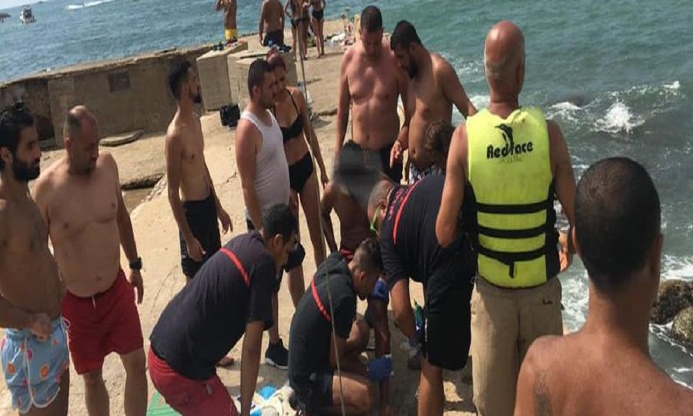 إنقاذ شخصين من الغرق قبالة خليج جونية