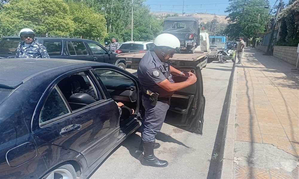 حواجز لقوى الأمن.. حجز دراجات و”الفيميه” ممنوع