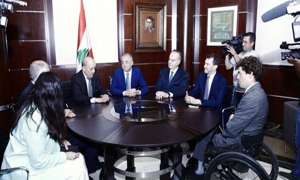 لودريان: لبنان لا يملك ترف الوقت