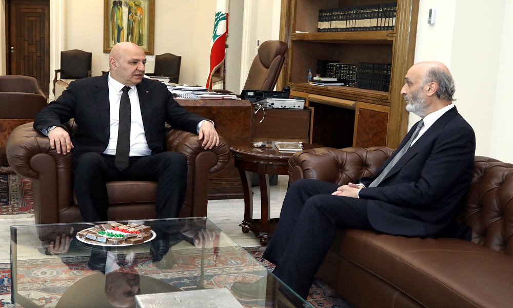 الإيجابية سادت اللقاء بين جعجع وعون