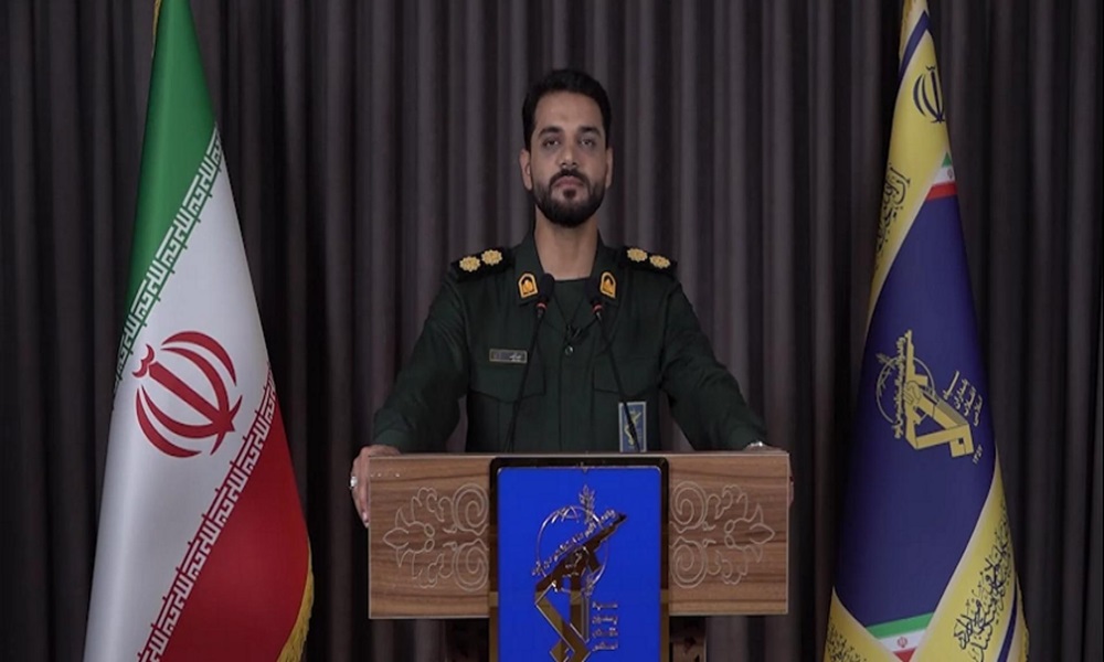 إيران: لن نسمح لكم بالبقاء خارج الملاجئ