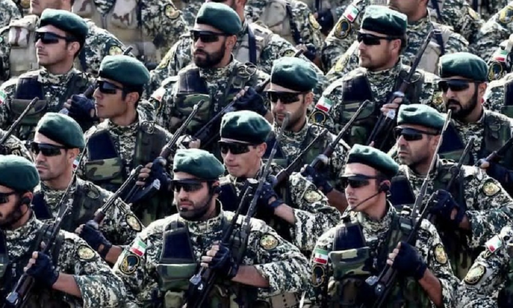 مقتل قائد اللواء 71 في الجيش الإيراني