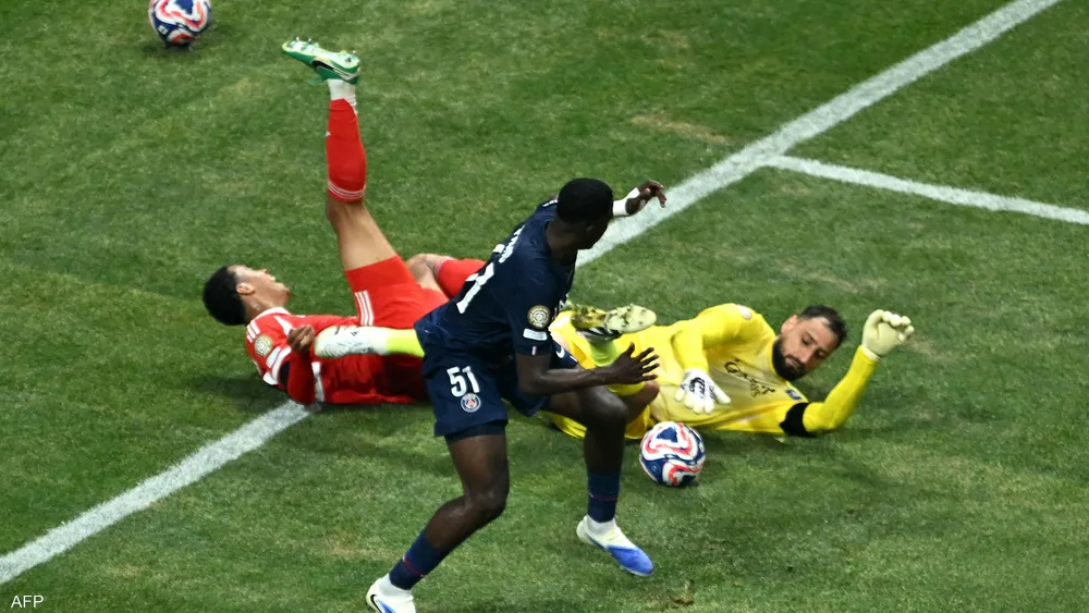 بعد اتهامه بالتسبب في إصابة موسيالا.. دوناروما يعلق