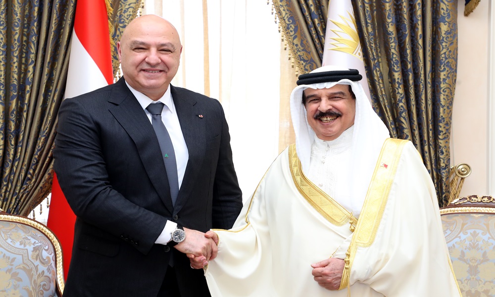 ملك البحرين: قررنا إقامة بعثة دبلوماسية دائمة في بيروت