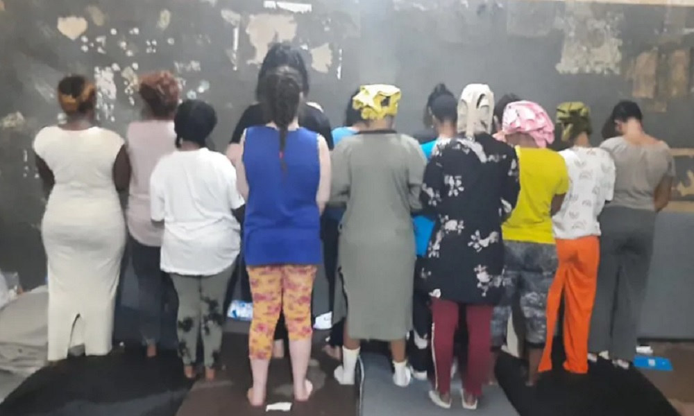 توقيف شبكة دعارة مؤلفة من 15 فتاة