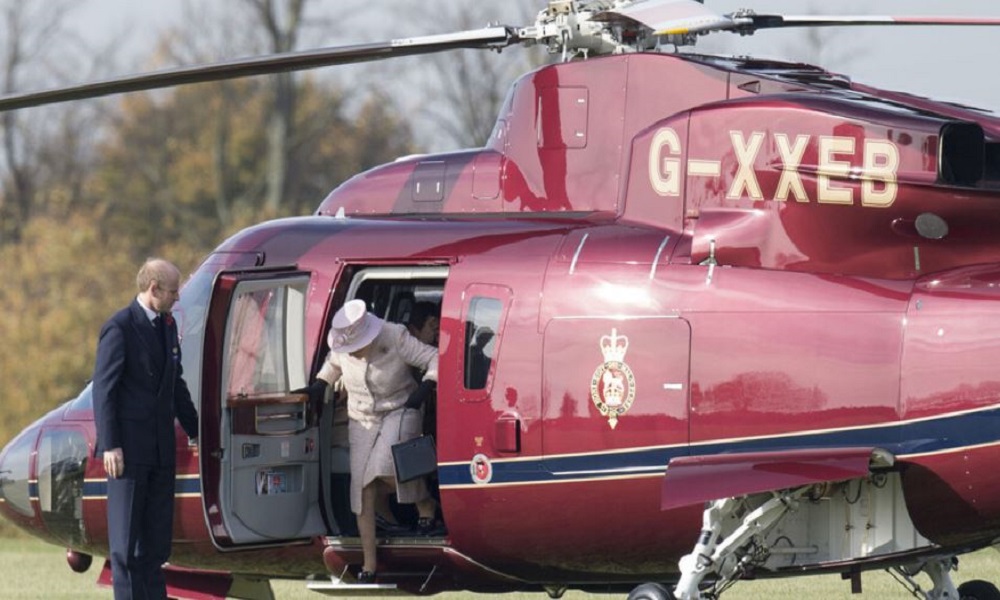 الملك تشارلز يعرض طائرة الملكة إليزابيث الفاخرة للبيع