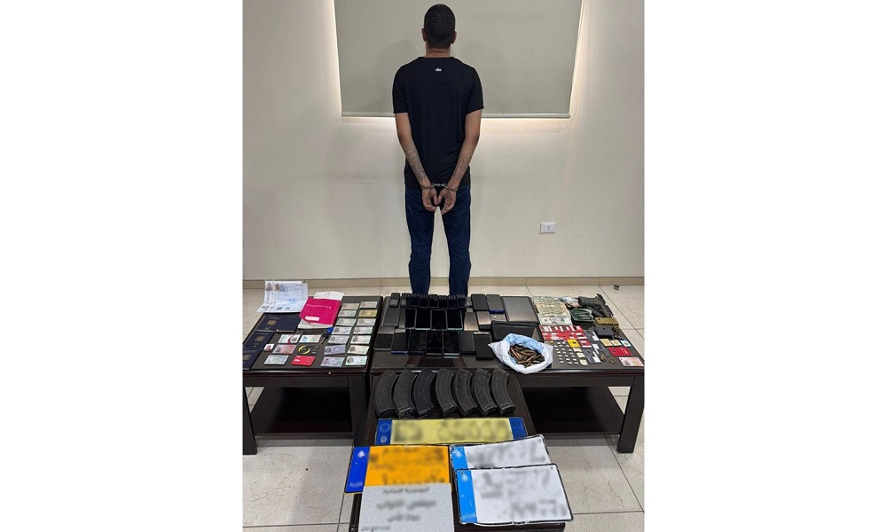 توقيف رئيس عصابة دعارة في عاليه