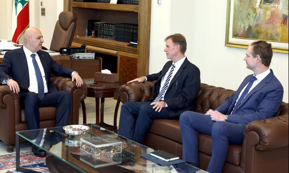 عون يبحث مع القائم بالأعمال الأميركي مبادرة ترامب